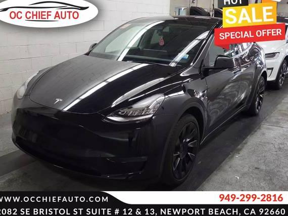 TESLA MODEL Y 2023 7SAYGDEE1PA121013 image